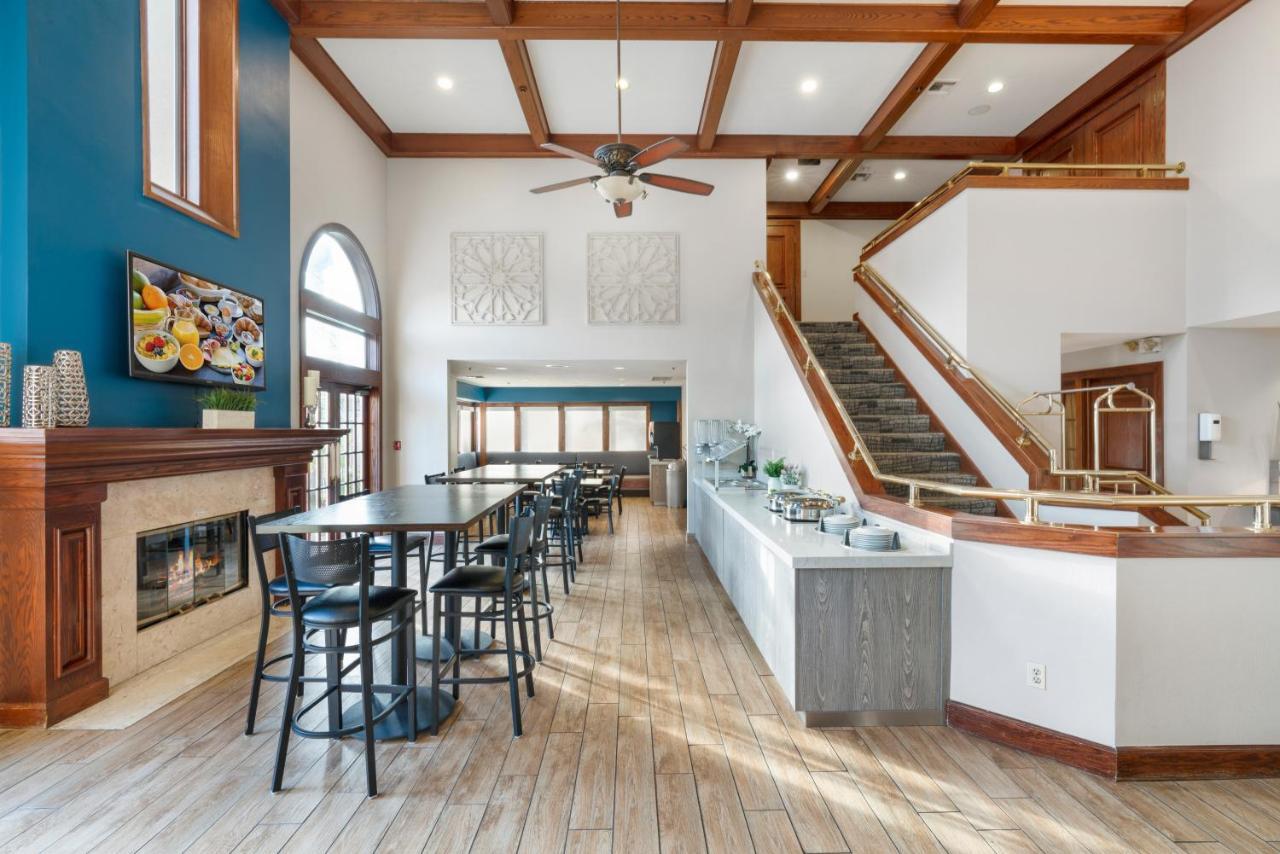 Chase Suites Brea-Fullerton - North Orange County Eksteriør bilde
