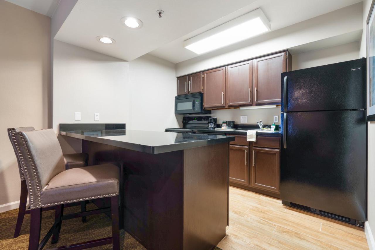 Chase Suites Brea-Fullerton - North Orange County Eksteriør bilde