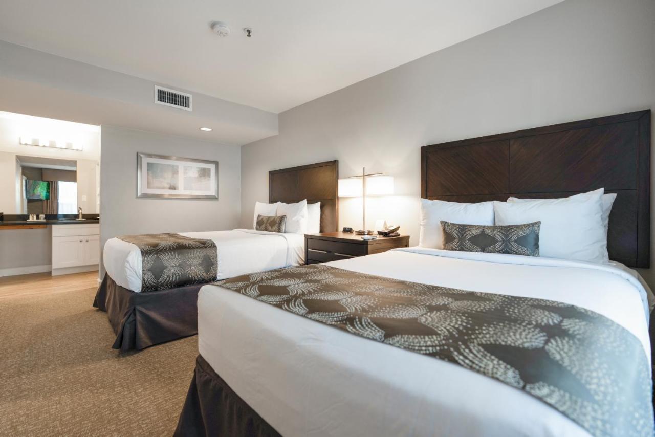 Chase Suites Brea-Fullerton - North Orange County Eksteriør bilde