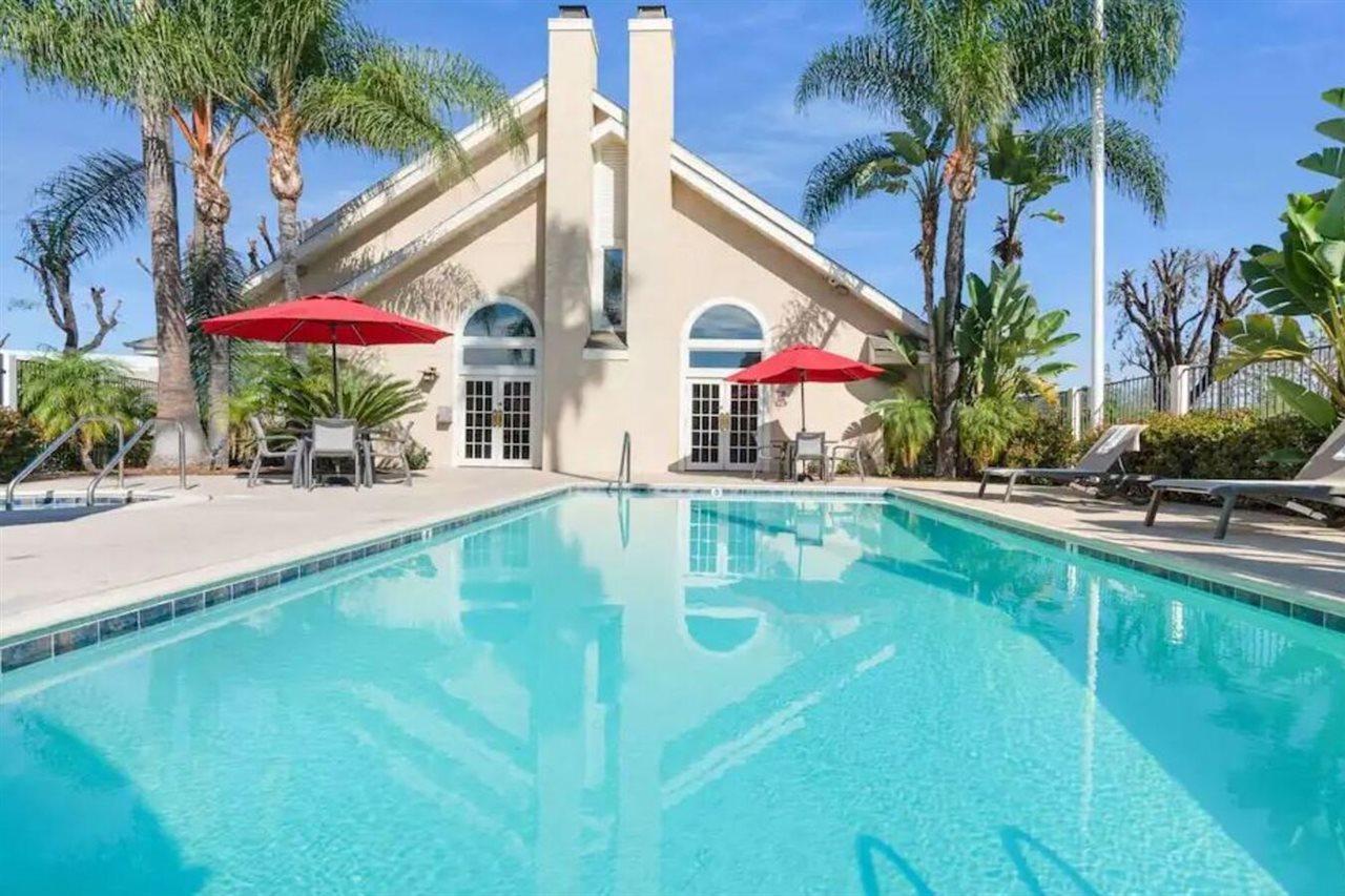 Chase Suites Brea-Fullerton - North Orange County Eksteriør bilde
