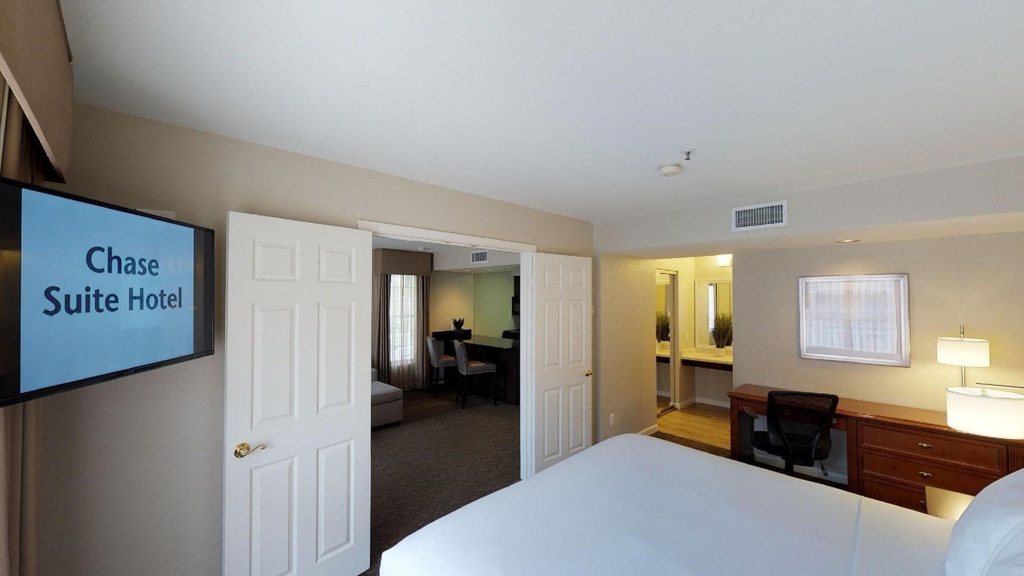 Chase Suites Brea-Fullerton - North Orange County Eksteriør bilde