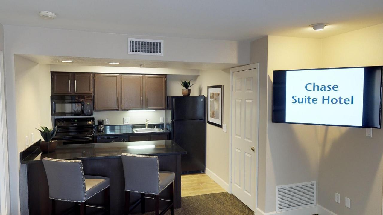 Chase Suites Brea-Fullerton - North Orange County Eksteriør bilde