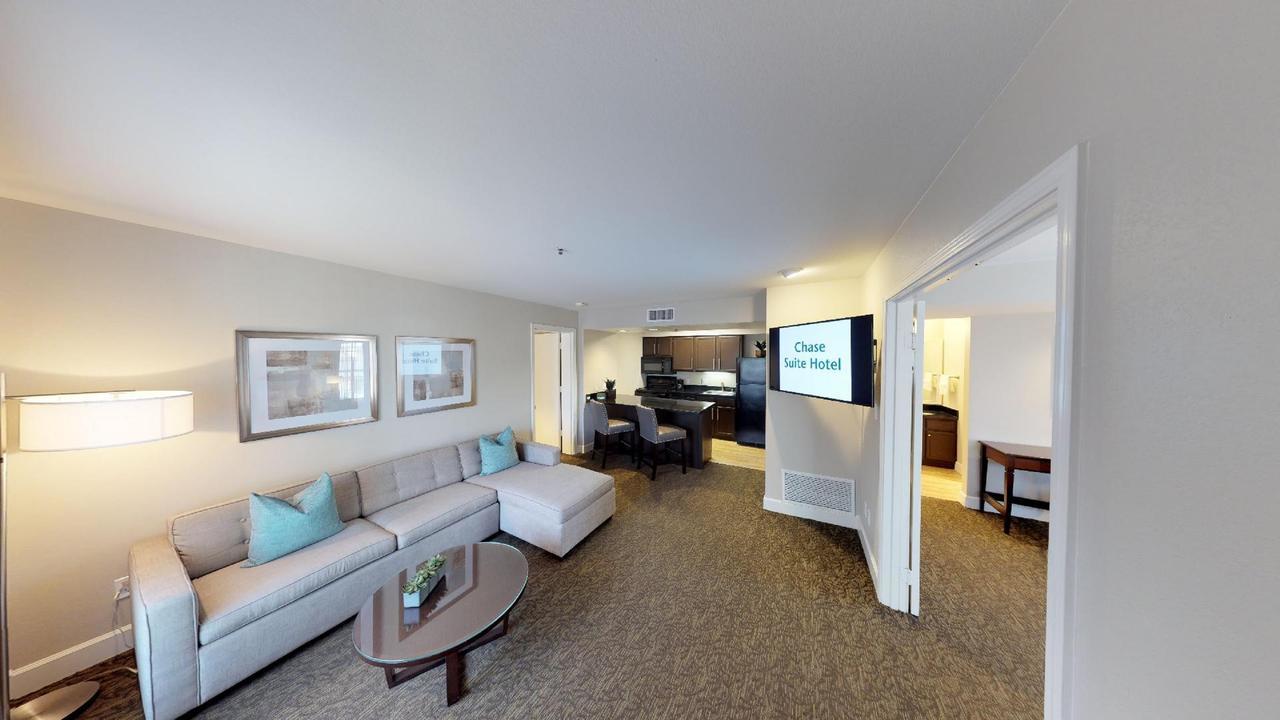 Chase Suites Brea-Fullerton - North Orange County Eksteriør bilde